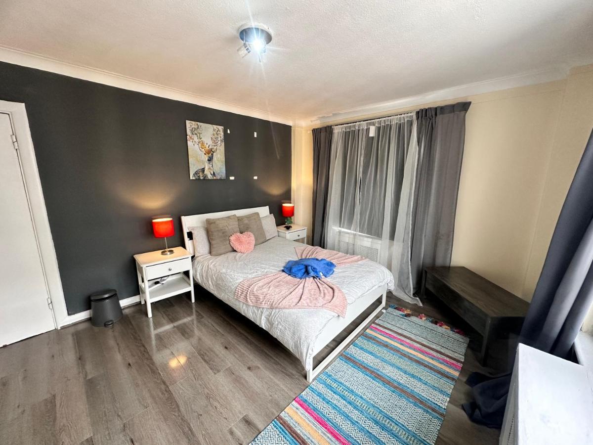 Lovely Compact Budget Flat In Central London