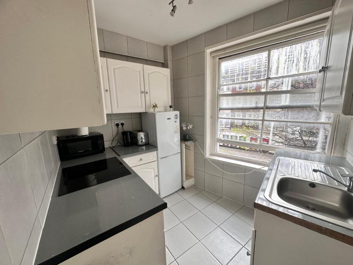 Lovely Compact Budget Flat In Central Londra