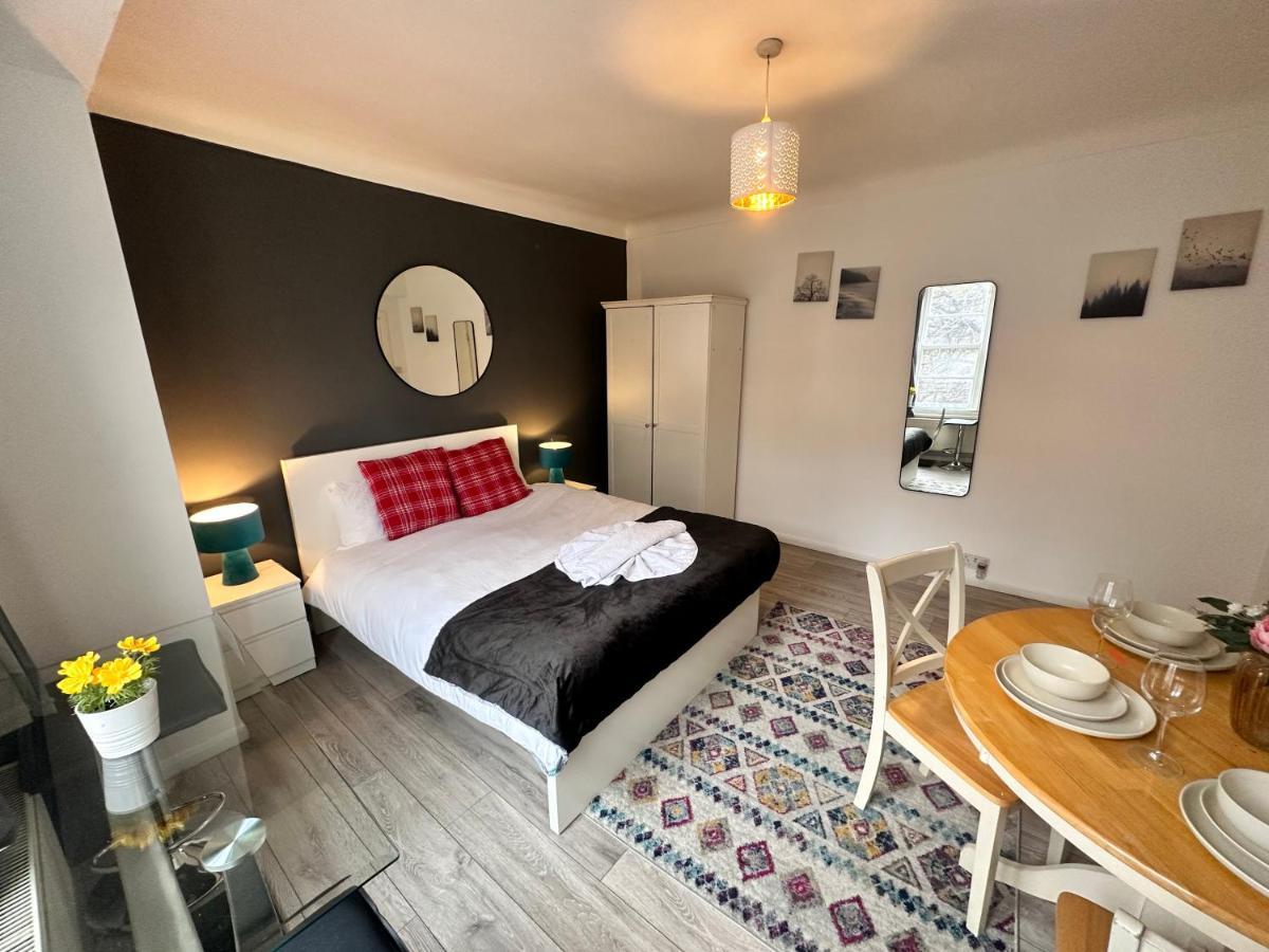 Lovely Compact Budget Flat In Central Apartament *